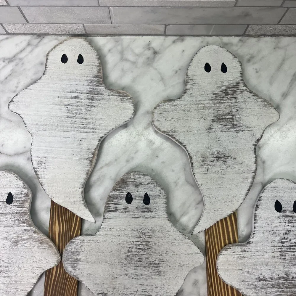 Halloween Ghost Yard Stakes - 6PCS Rustic/ Distressed Ghost Lawn Decorations
